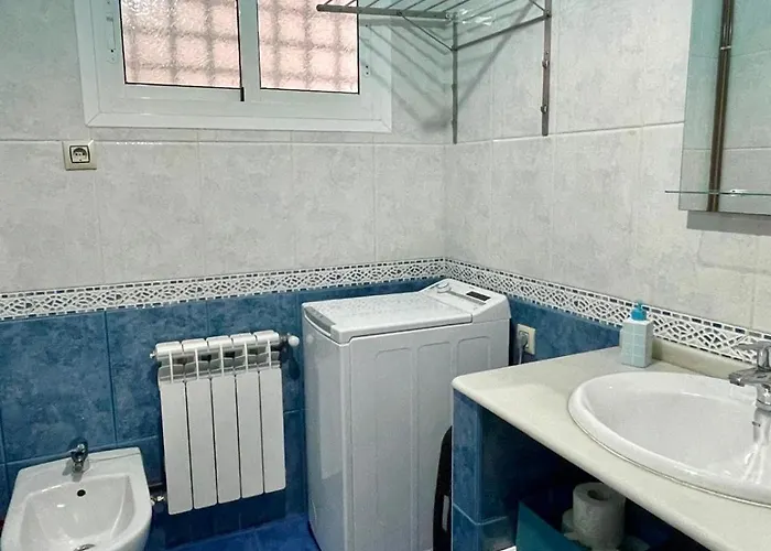 Carrerahouses Benilde Con Garaje Apartmán *